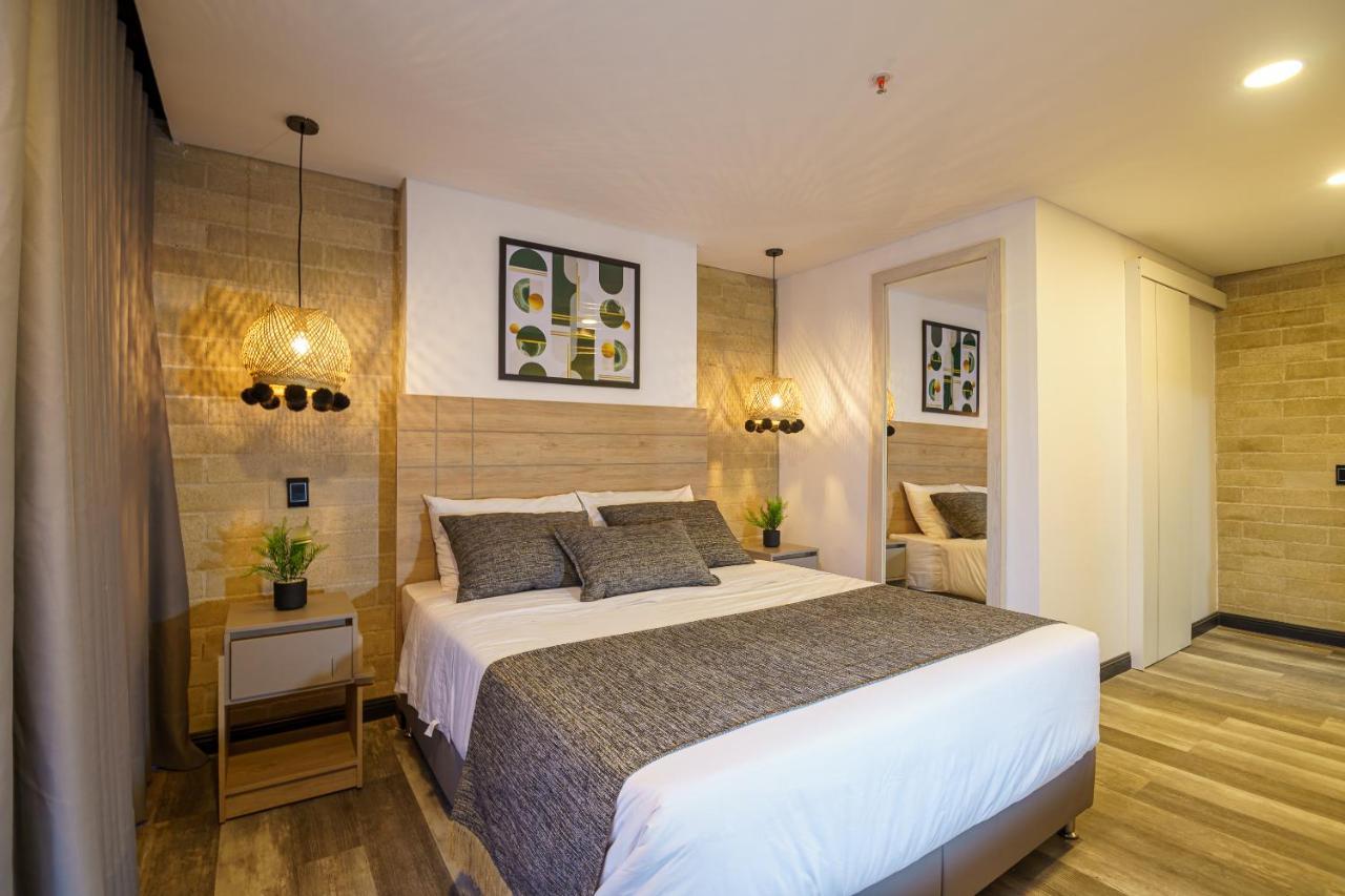 First Class Hotel Μεντεγίν Εξωτερικό φωτογραφία